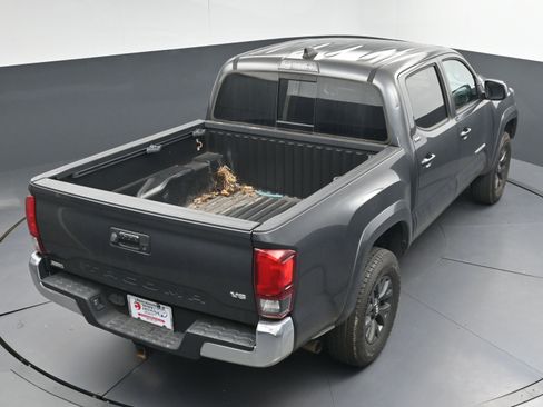 Used 2020 Toyota Tacoma SR5 image 35