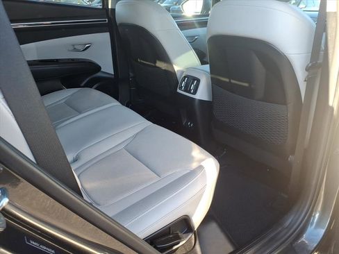 Certified 2023 Hyundai Tucson Limited image 13