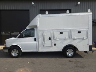 Used 2016 Chevrolet Express 3500 image 1