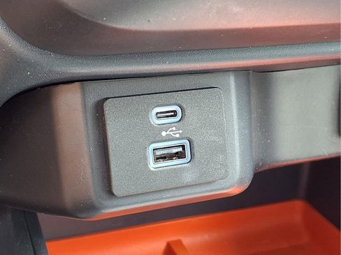 Used 2022 Ford Maverick XLT FWD image 23