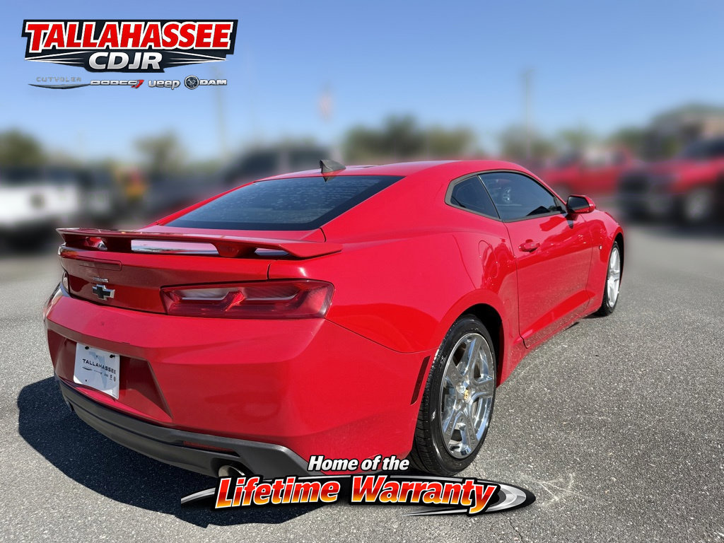Used 2018 Chevrolet Camaro LT w/ Technology Package RWD image 3