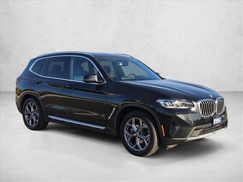 Used 2023 BMW X3 xDrive30i w/ Convenience Package w/ZPA AWD/4WD image 3