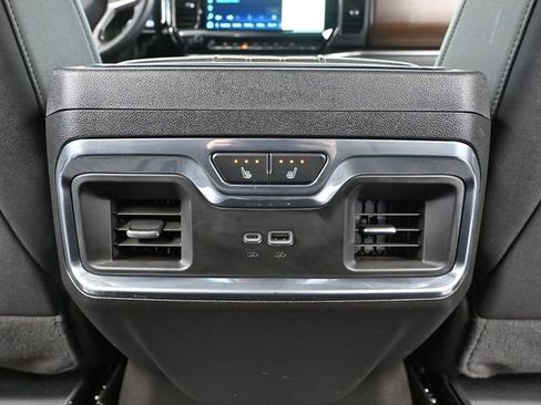 Used 2024 Chevrolet Silverado 3500 High Country w/ Technology Package AWD/4WD image 47