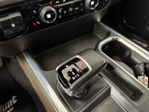 Used 2022 Chevrolet Silverado 1500 RST image 20