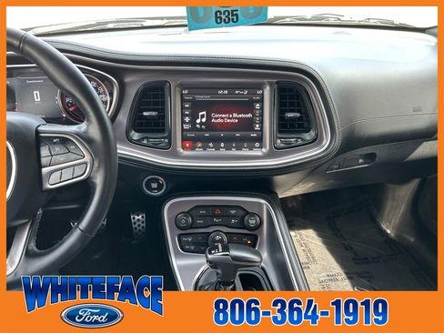 Used 2022 Dodge Challenger SXT w/ Plus Package image 21