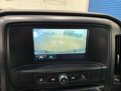 Used 2018 Chevrolet Silverado 1500 W/T w/ Trailering Package AWD/4WD image 14