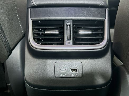 Used 2025 Subaru Legacy Premium AWD/4WD image 26