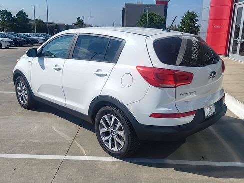 Used 2016 Kia Sportage LX AWD/4WD image 9