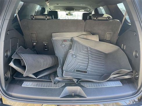 Used 2021 Chevrolet Tahoe Z71 image 32