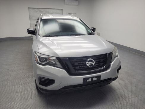 Used 2018 Nissan Pathfinder SL image 14