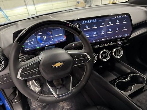 New 2026 Chevrolet Blazer EV LT image 17