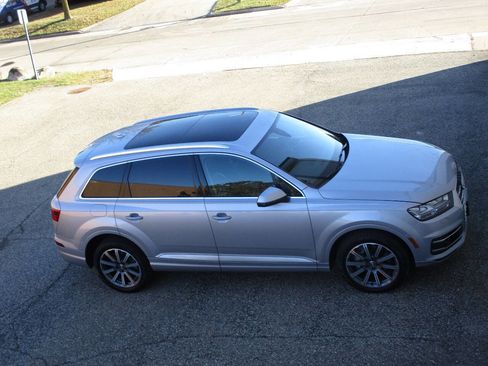 Used 2018 Audi Q7 3.0T Prestige w/ Prestige Package image 59