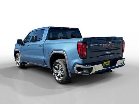 Used 2024 GMC Sierra 1500 SLT image 3