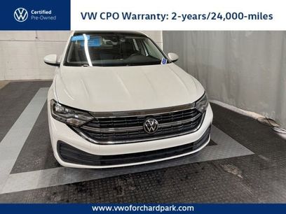 Certified 2024 Volkswagen Jetta SE w/ Panoramic Sunroof Package