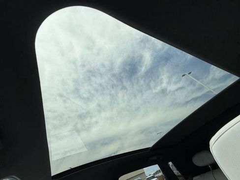 New 2025 Cadillac Lyriq Luxury image 34