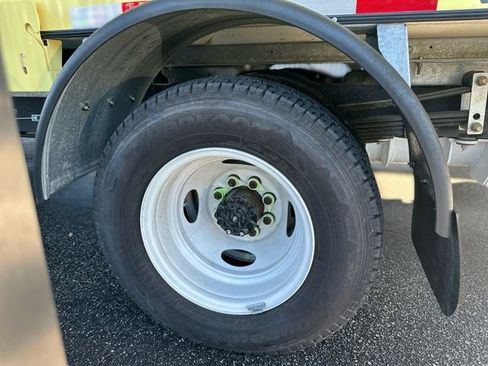 Used 2022 Ford E-450 and Econoline 450 Super Duty image 10