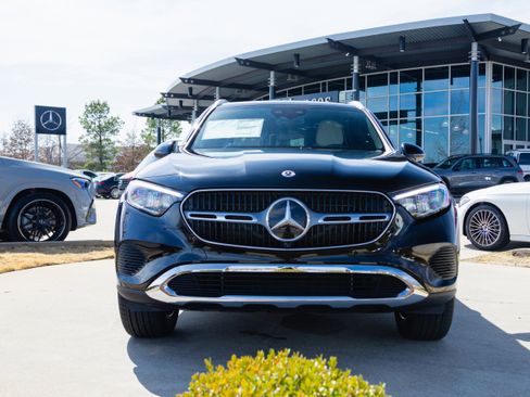 New 2026 Mercedes-Benz GLC 300 4MATIC image 2