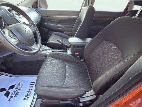 Used 2023 Mitsubishi Outlander Sport AWD image 12