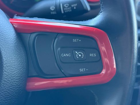 Used 2019 Jeep Wrangler Unlimited Sport S image 17