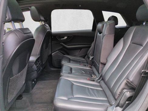 Used 2019 Audi Q7 3.0T Premium Plus w/ Premium Plus Package AWD/4WD image 21