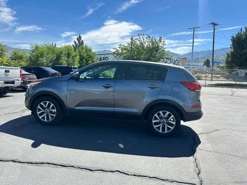 Used 2016 Kia Sportage LX AWD/4WD image 8