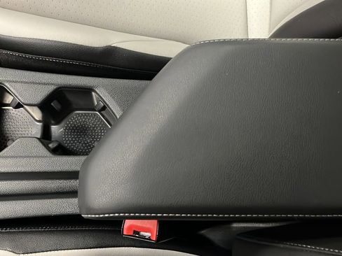 Used 2020 Volkswagen Jetta R-Line w/ R-Line Cold Weather Package image 19