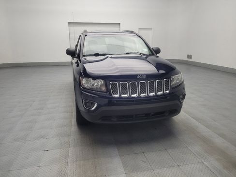 Used 2017 Jeep Compass High Altitude image 14