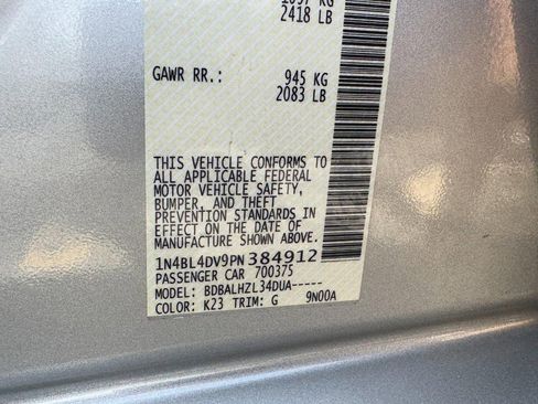 Used 2023 Nissan Altima 2.5 SV FWD image 25