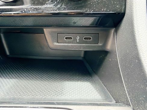 Used 2022 Volkswagen Jetta SE FWD image 27