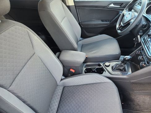 Used 2019 Volkswagen Tiguan S w/ Driver Assistance Package image 27