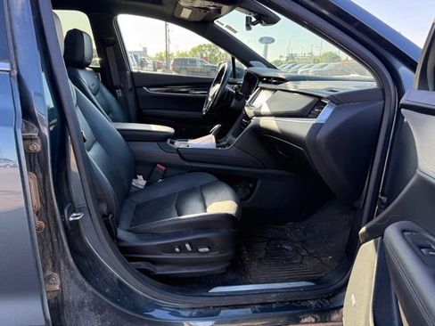 Used 2020 Cadillac XT5 Premium Luxury AWD/4WD image 12