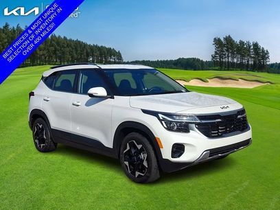Certified 2025 Kia Seltos EX w/ EX Sunroof Package