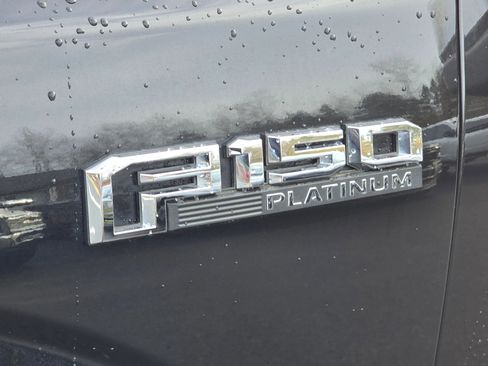 Used 2015 Ford F150 Platinum w/ Technology Package image 9