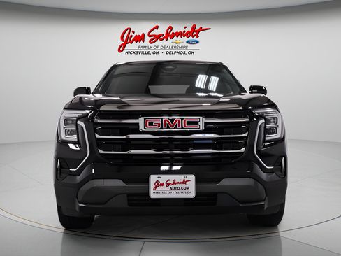 Used 2025 GMC Terrain Elevation AWD/4WD image 2