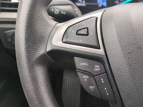 Used 2020 Ford Fusion SE image 23