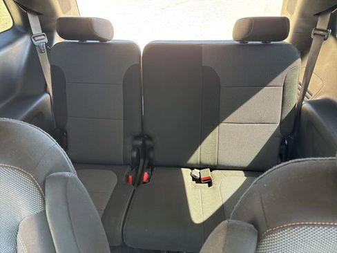 Used 2020 Chevrolet Traverse LT w/ LPO, Floor Liner Package AWD/4WD image 19