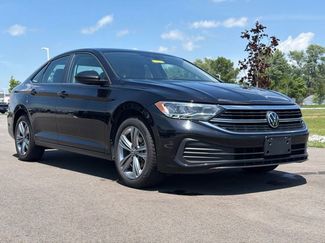 Used 2024 Volkswagen Jetta SE FWD 360° Tour