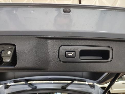Certified 2025 Honda Pilot TrailSport image 28
