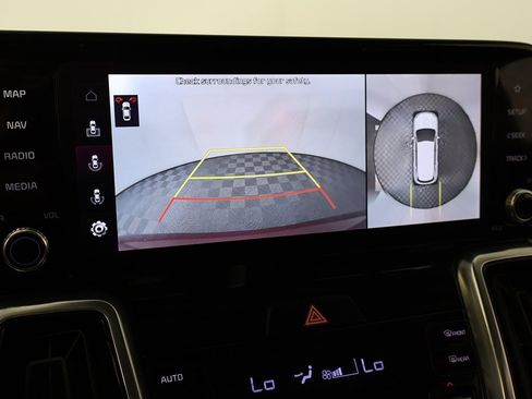 Used 2022 Kia Sorento SX image 56