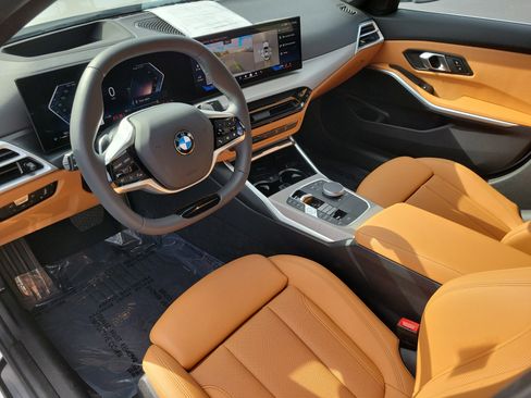 Used 2025 BMW 330i Sedan RWD image 22