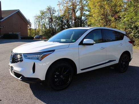 New 2025 Acura RDX SH-AWD image 4