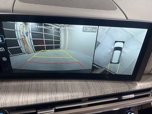 New 2025 Hyundai Santa Fe Calligraphy FWD image 16