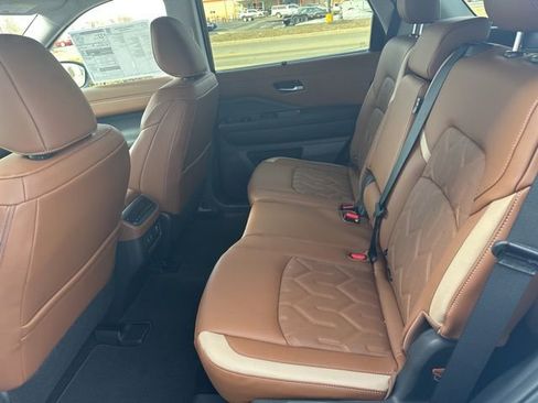 New 2026 Nissan Pathfinder Platinum w/ Cargo Package image 33