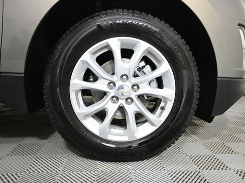 Used 2018 Chevrolet Equinox LT image 11
