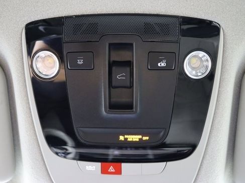 Used 2023 Kia Niro Wave image 46