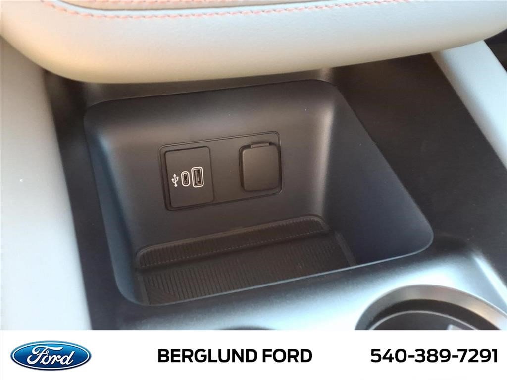 New 2026 Ford Explorer Active w/ Active Comfort Package AWD/4WD image 20