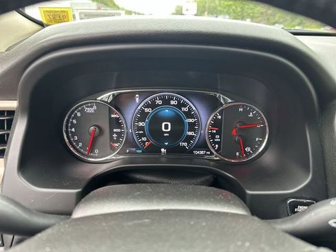 Used 2018 GMC Acadia Denali w/ Technology Package AWD/4WD image 13