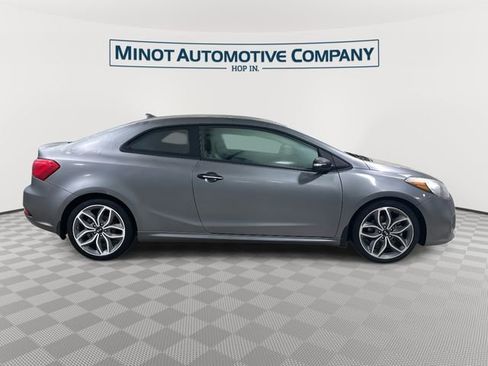 Used 2016 Kia Forte Koup SX image 9