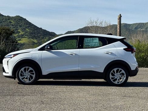 New 2027 Chevrolet Bolt LT w/ Comfort Package image 7