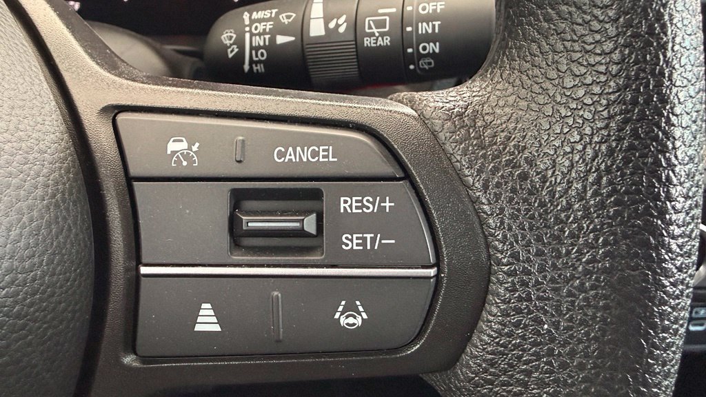 Certified 2025 Honda CR-V EX image 31